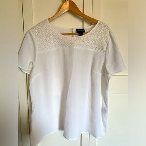 White Liz Claiborne Career Fitted Blouse.XL